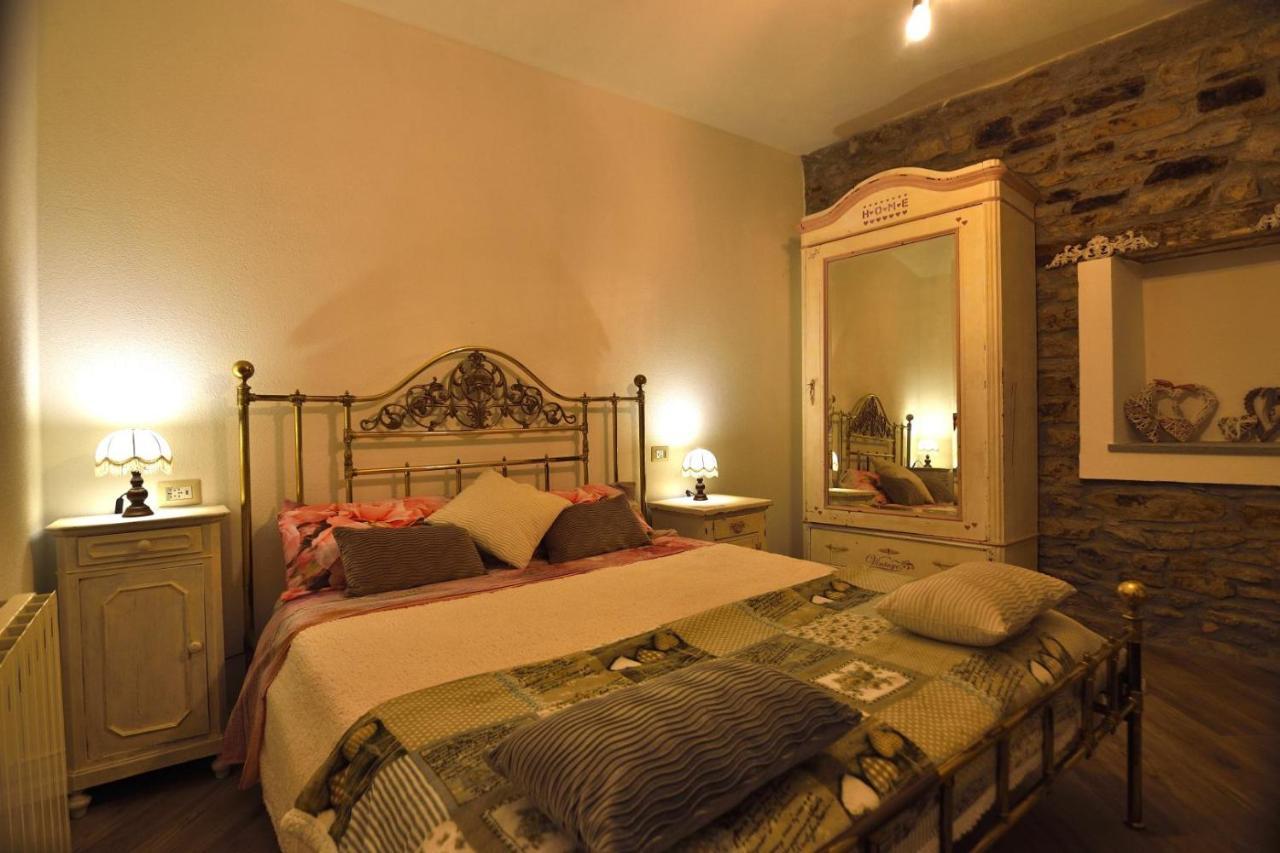 Il Borgo Del Castello Hotel Cremolino ภายนอก รูปภาพ